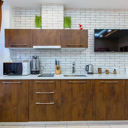 Big Jacuzzi , Sauna , Khreshchatyk Apartments كييف المظهر الخارجي الصورة