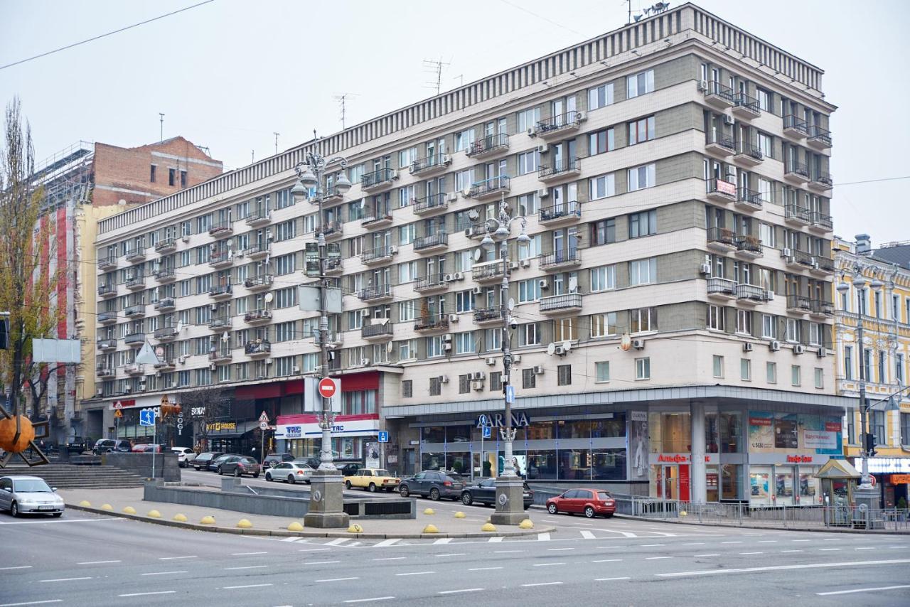 Big Jacuzzi , Sauna , Khreshchatyk Apartments كييف المظهر الخارجي الصورة